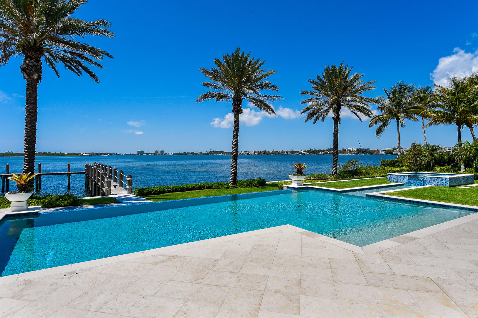 POINT MANALAPAN 9 - Residential