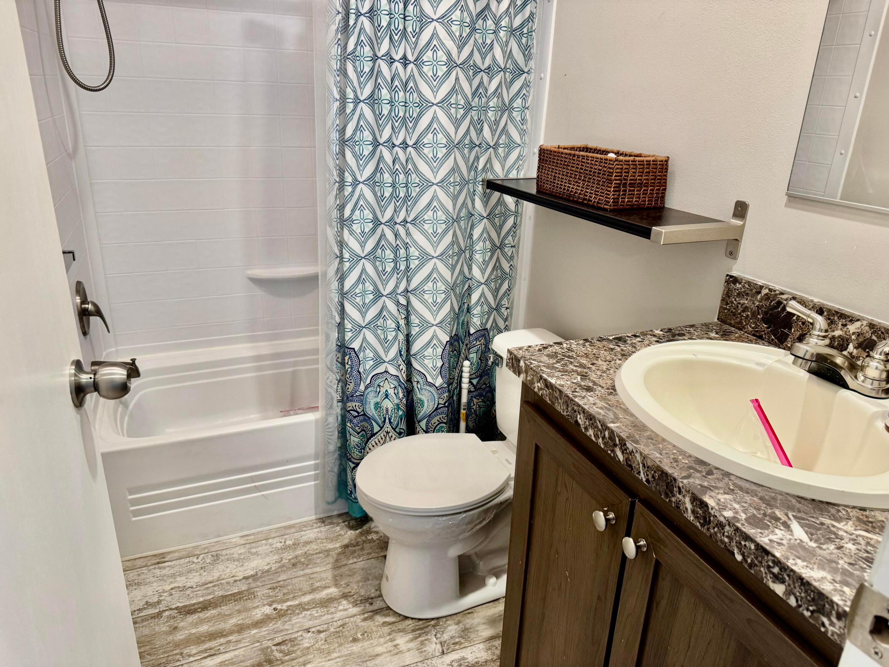 HIGHLAND MEADOWS ESTATES - Residential