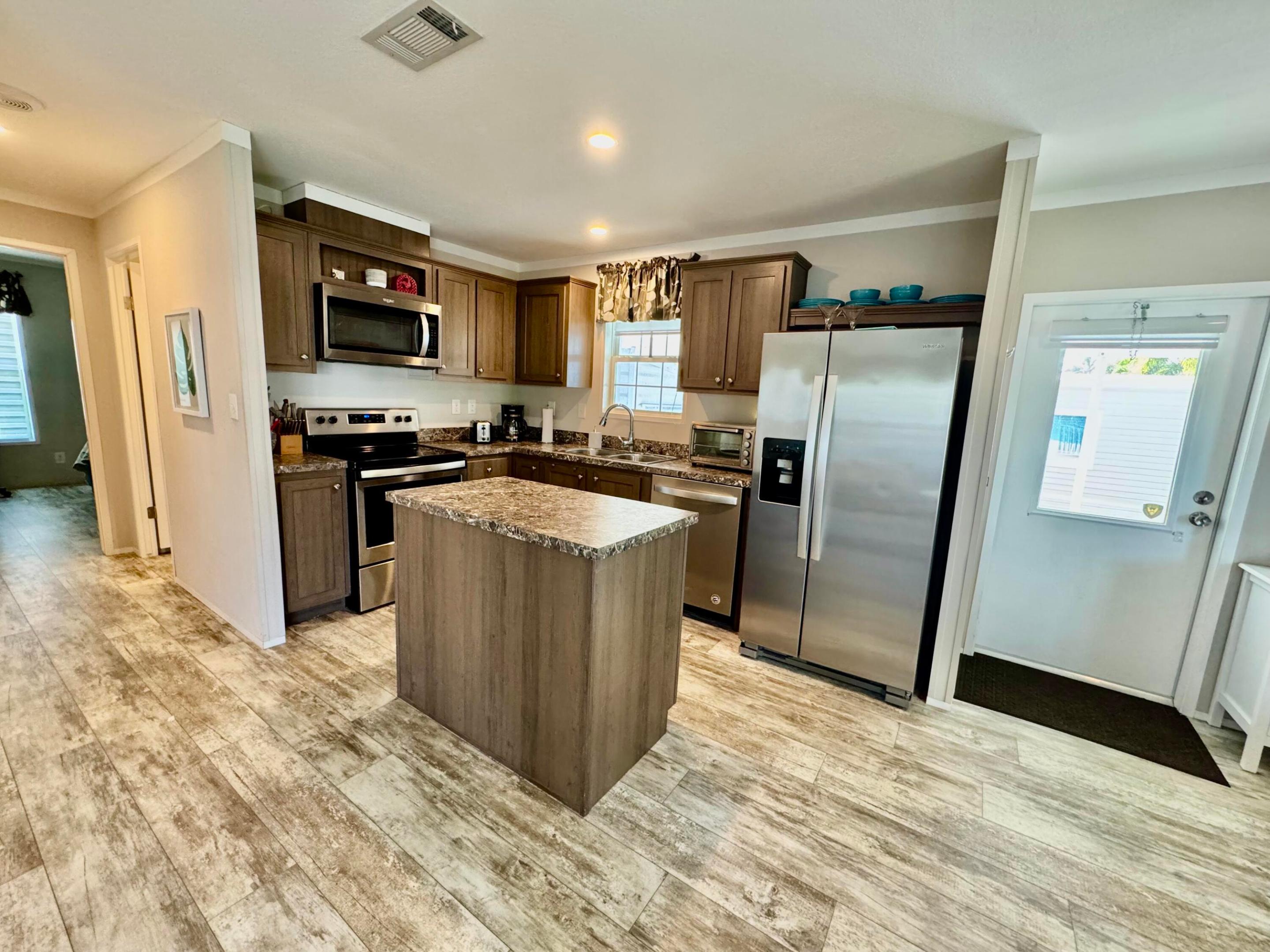 HIGHLAND MEADOWS ESTATES - Residential
