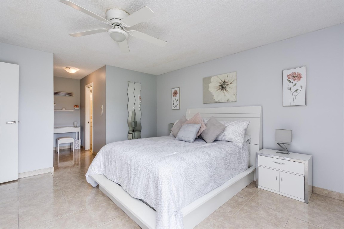 THE GREENS OF INVERRARY - Residential