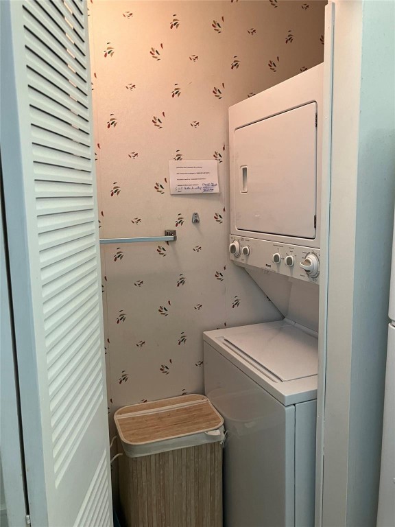 THE GREENS OF INVERRARY - Residential