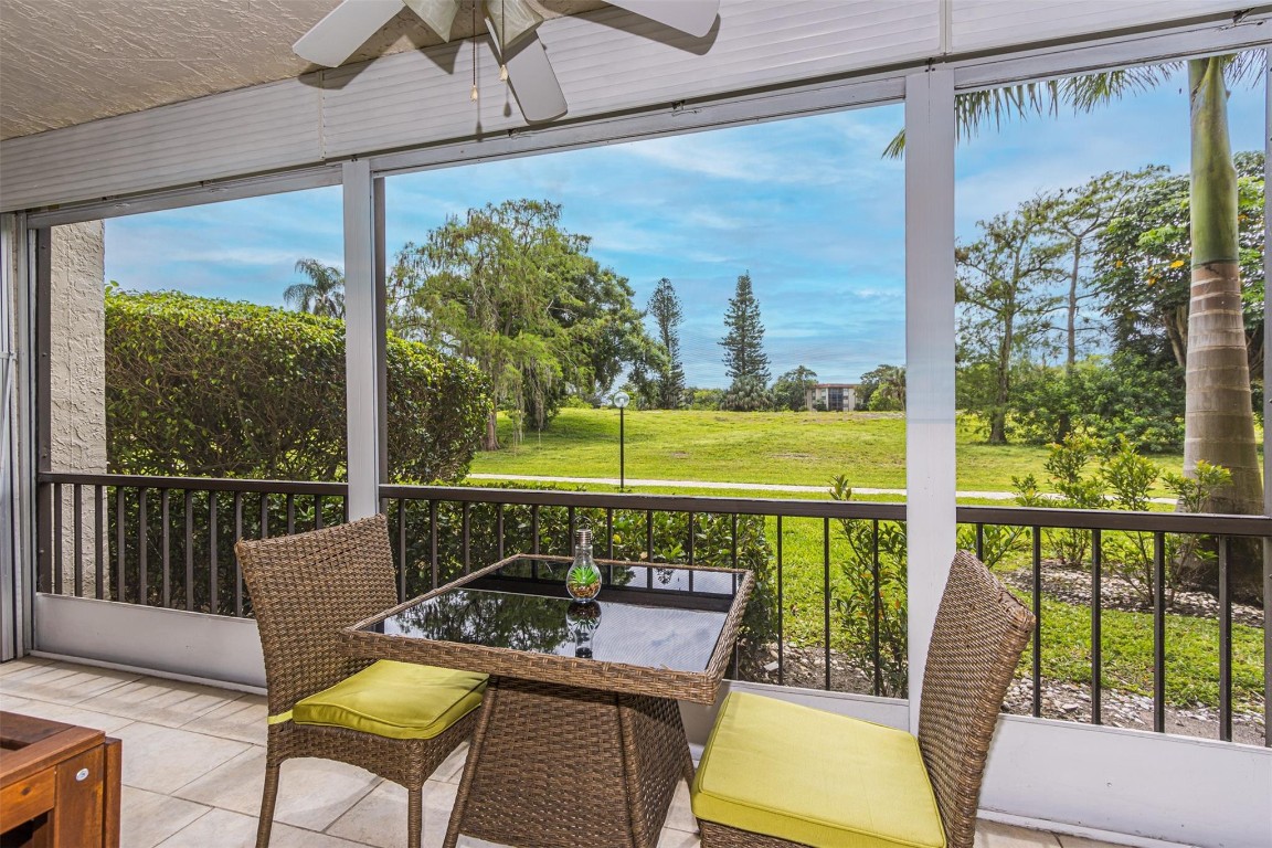 THE GREENS OF INVERRARY - Residential