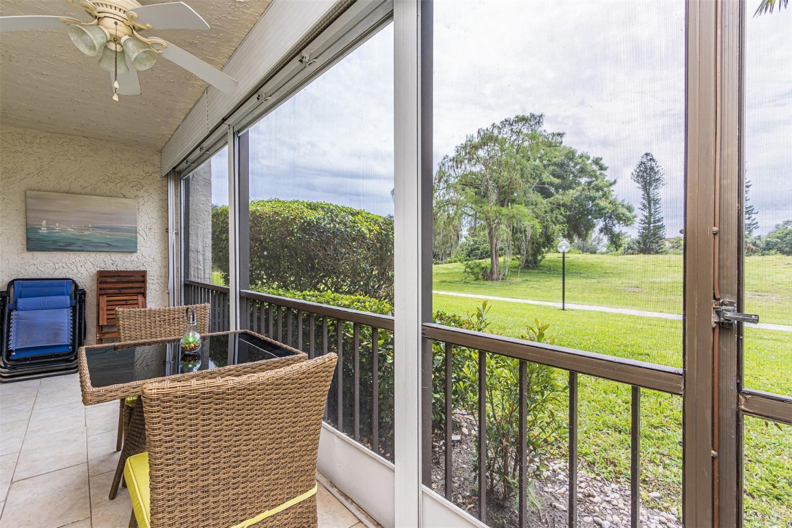 THE GREENS OF INVERRARY - Residential