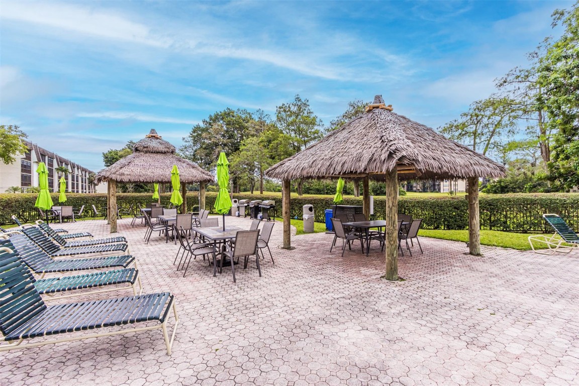 THE GREENS OF INVERRARY - Residential