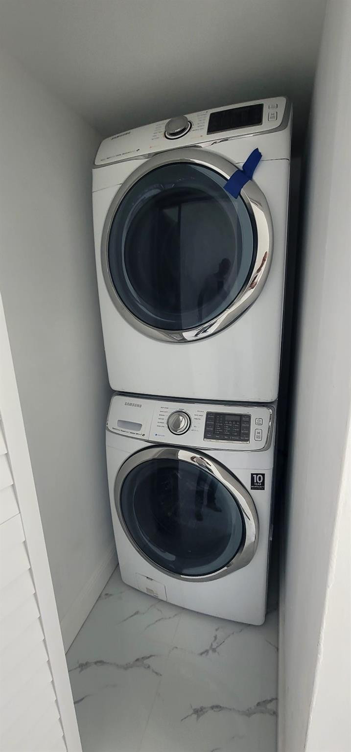 Mainlands Of Tamarac Lake - Residential