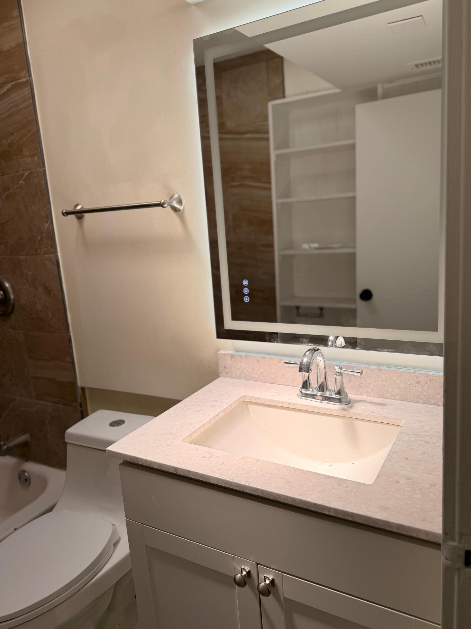HEATHGATE - Residential Lease