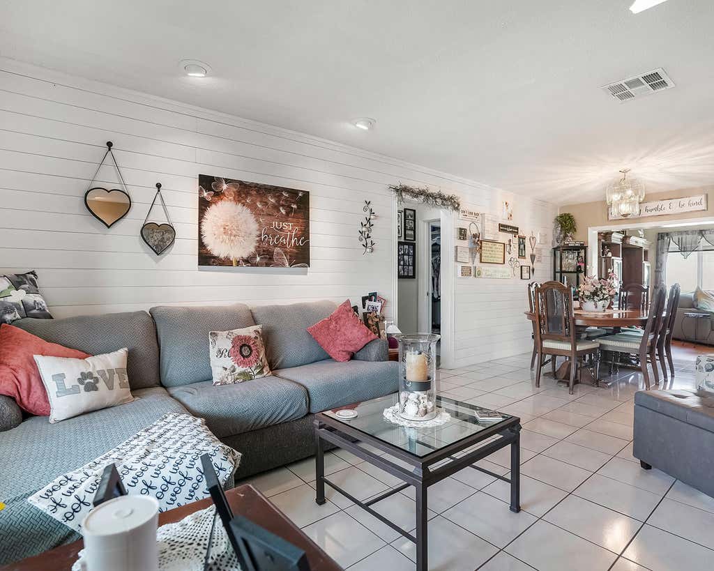 Photo of 4701 NW 47th Terrace, Tamarac, FL 33319 (MLS # B26062856)