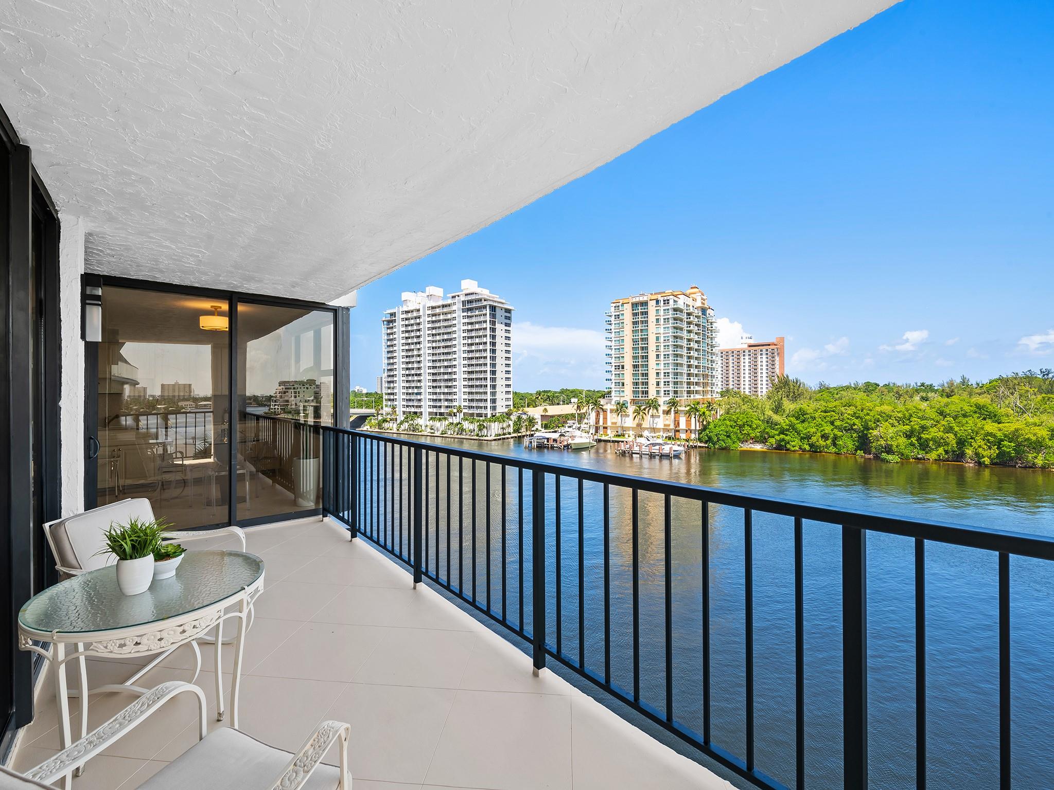 936 Intracoastal Dr 6H