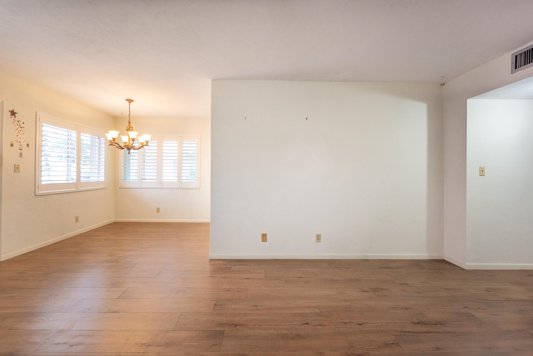 LAKESIDE POINT APT 3 CONDO - Residential