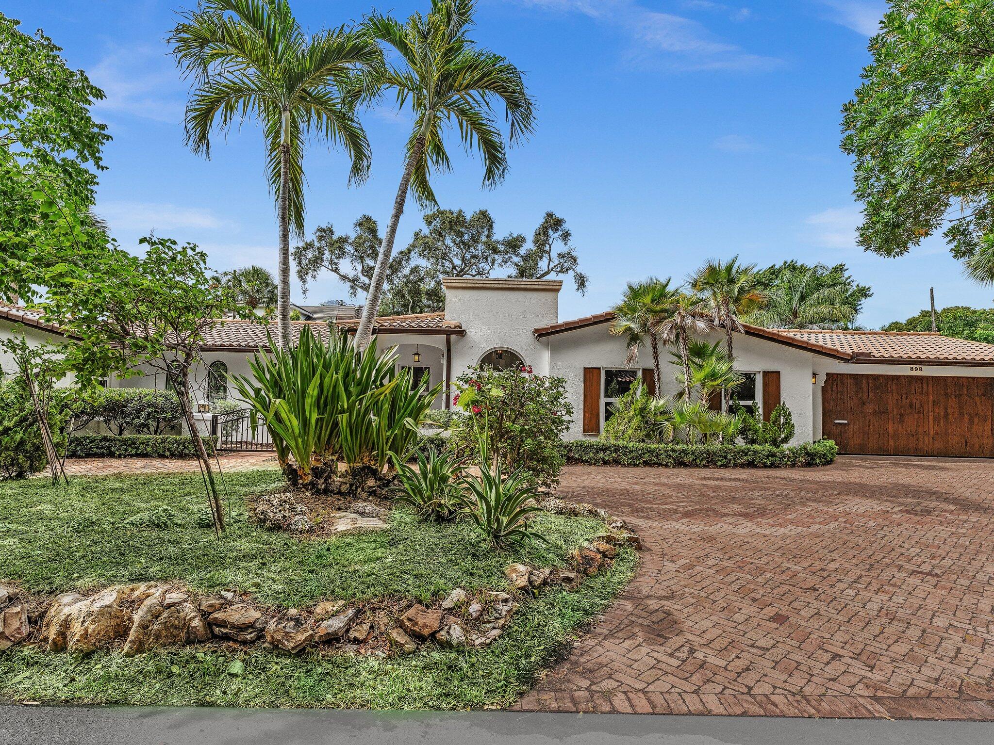 898 Azalea Street