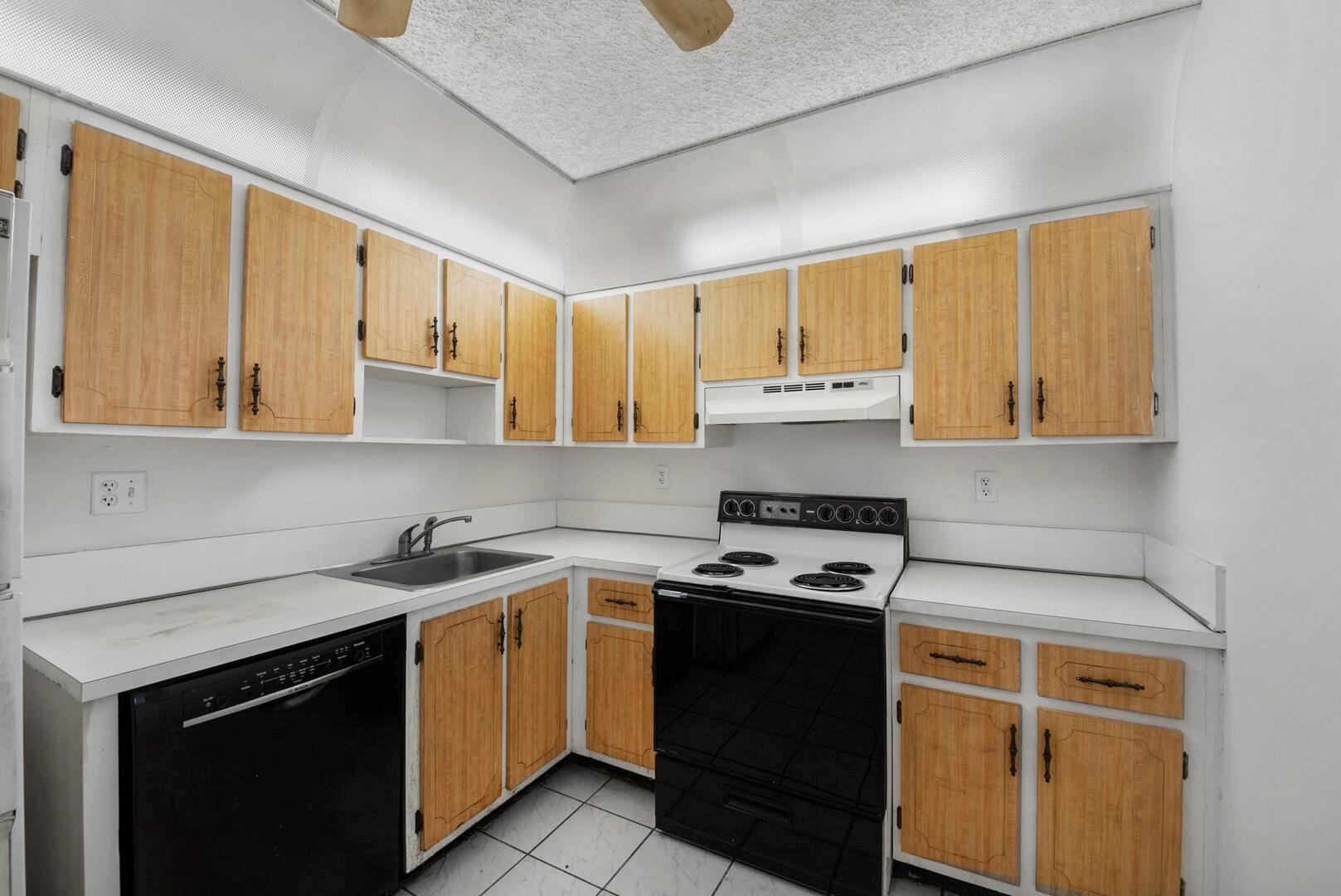 9235 SW 8th Street 314