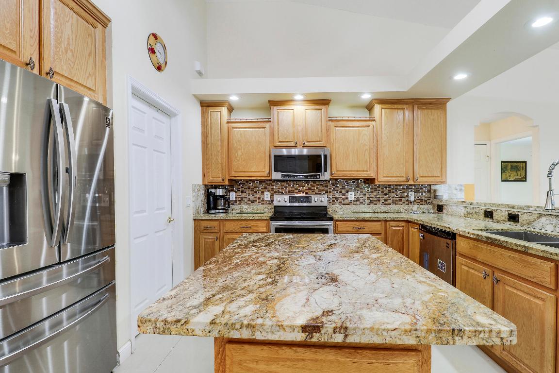 PORT ST LUCIE-SECTION 08 - Residential