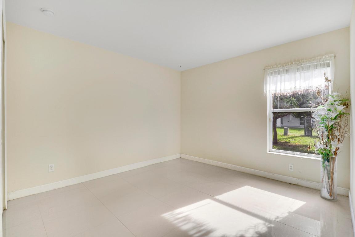 PORT ST LUCIE-SECTION 08 - Residential