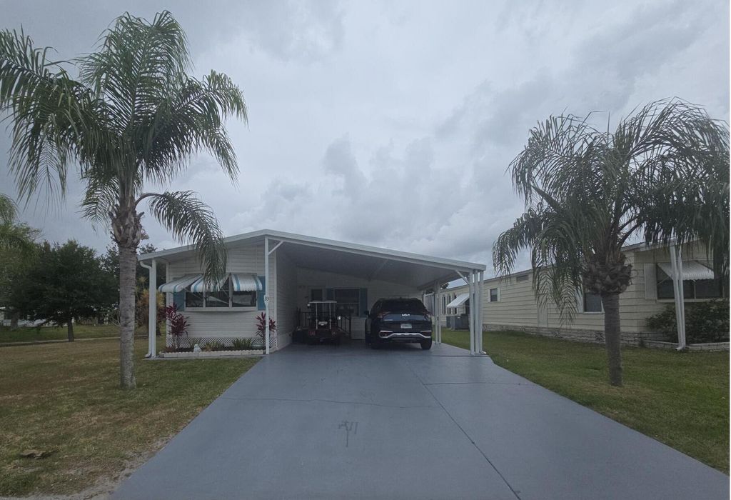 Photo of 33 Calle De Lagos, Fort Pierce, FL 34951 (MLS # R11087523)