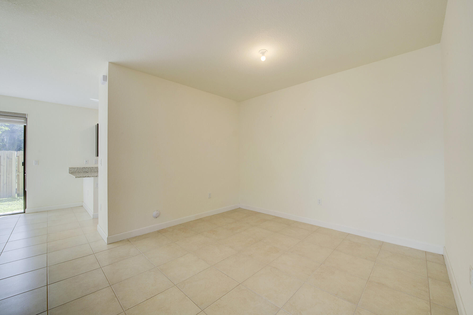 BRETON PARK AT DAVIE - Residential Lease