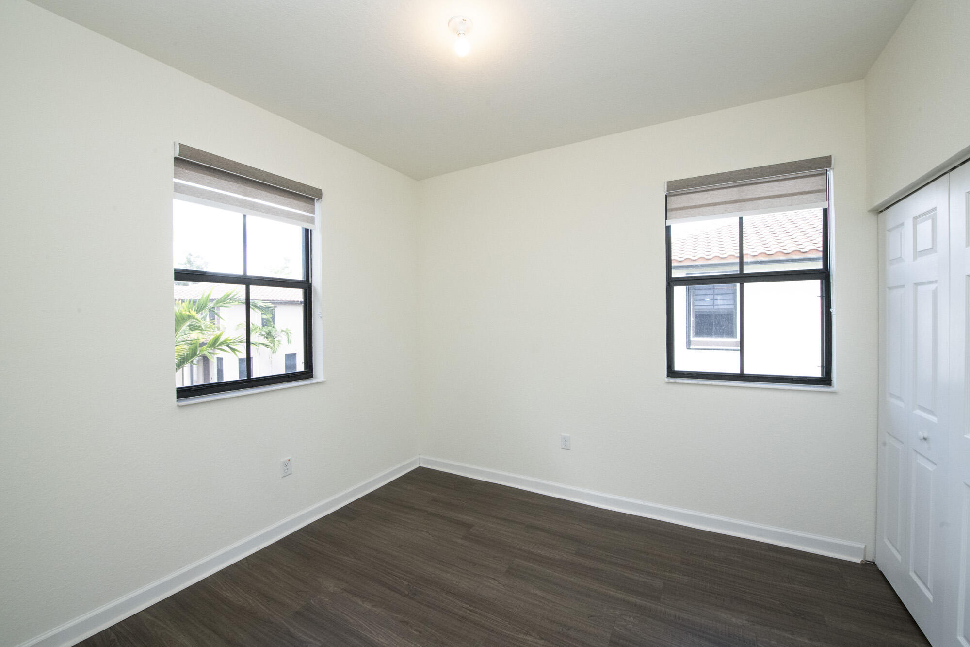 BRETON PARK AT DAVIE - Residential Lease