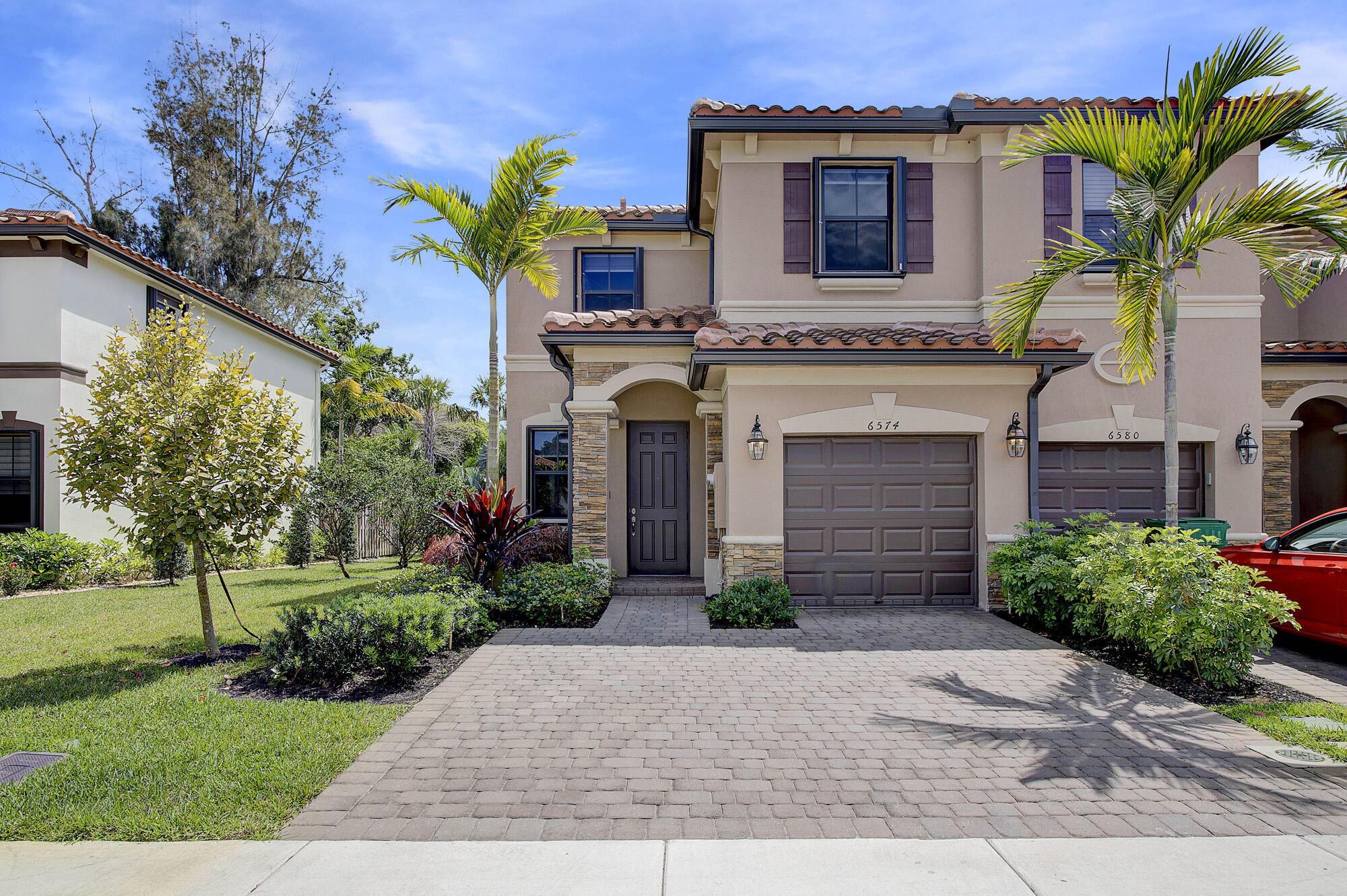 BRETON PARK AT DAVIE - Residential Lease