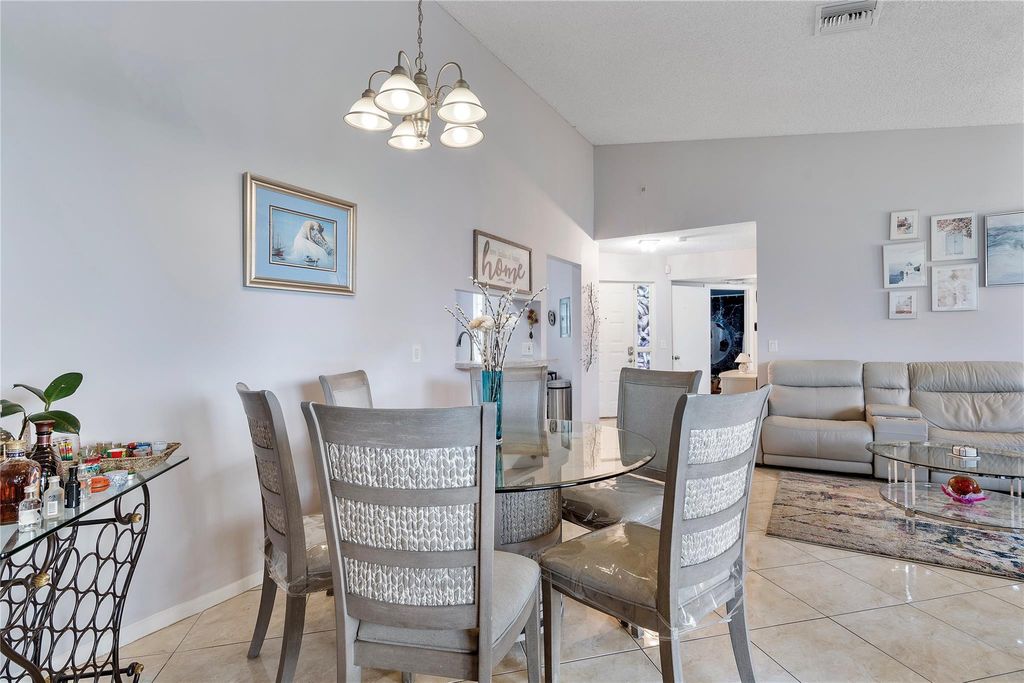 Photo of 10730 NW 14th Street #175, Plantation, FL 33322 (MLS # F10505882)