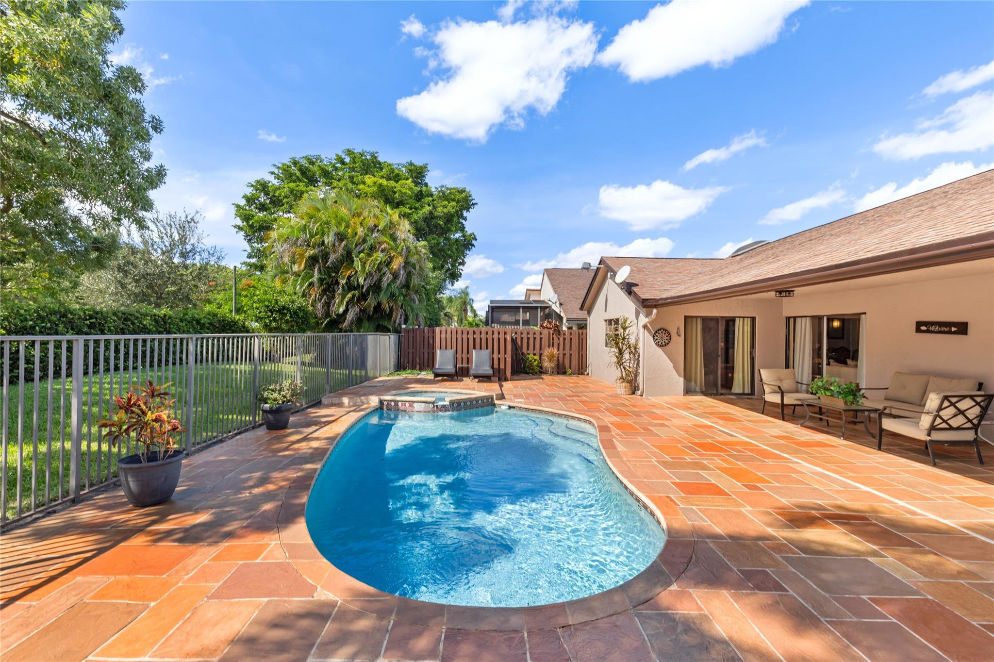 Country Landing Sec 03 - Residential