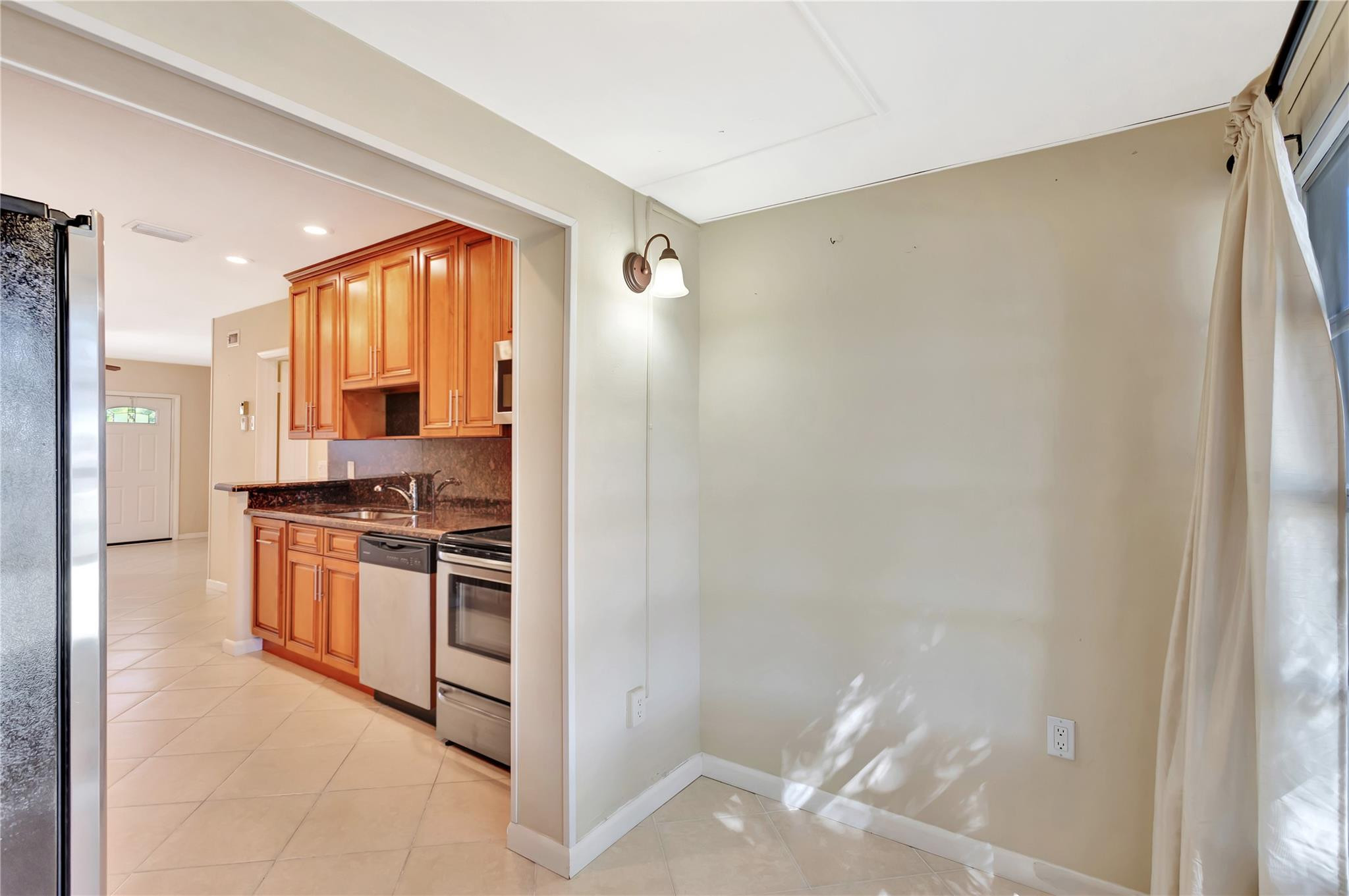 ORIOLE GARDENS THREE - Residential