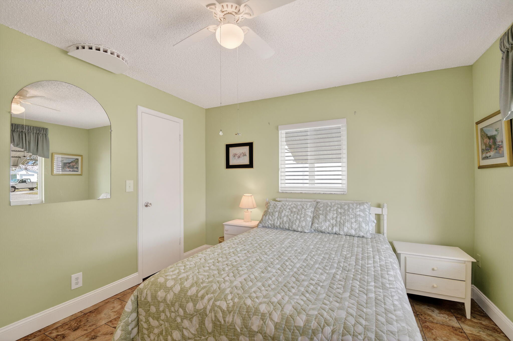 PALM BEACH LEISUREVILLE SEC 10 - Residential