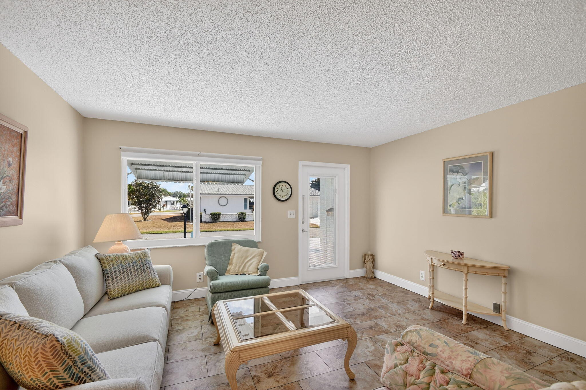 PALM BEACH LEISUREVILLE SEC 10 - Residential