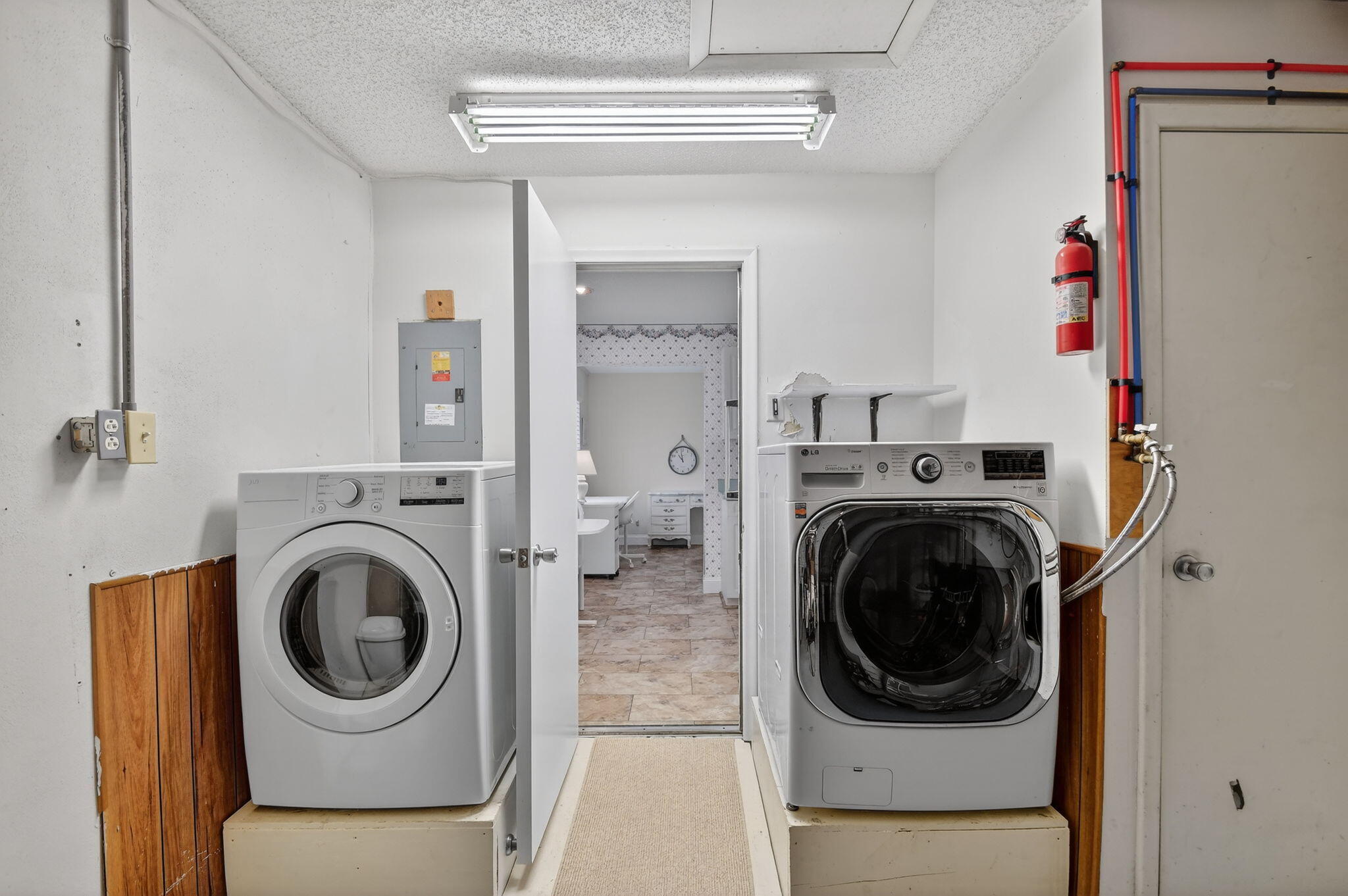 PALM BEACH LEISUREVILLE SEC 10 - Residential