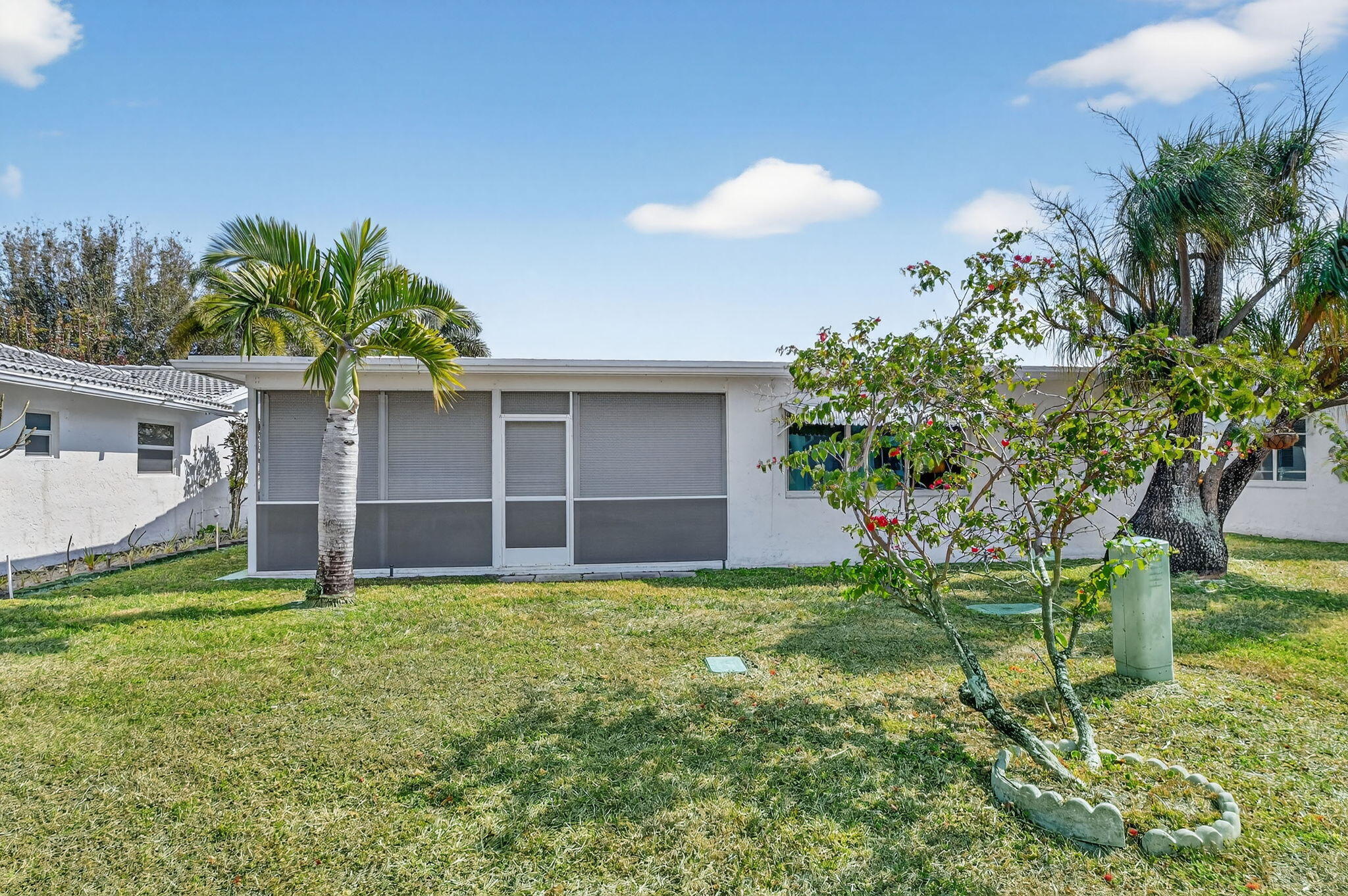 PALM BEACH LEISUREVILLE SEC 10 - Residential