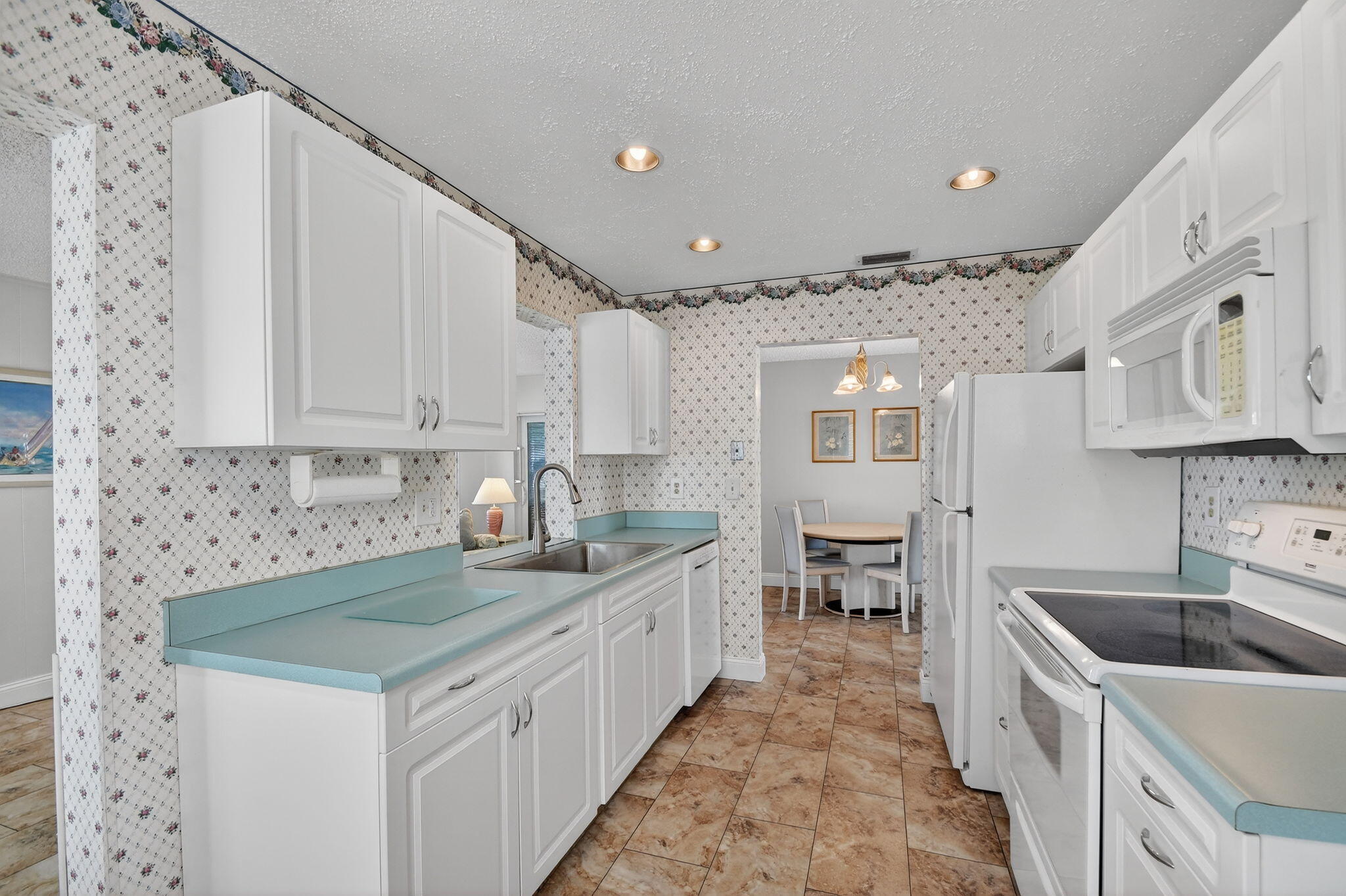 PALM BEACH LEISUREVILLE SEC 10 - Residential