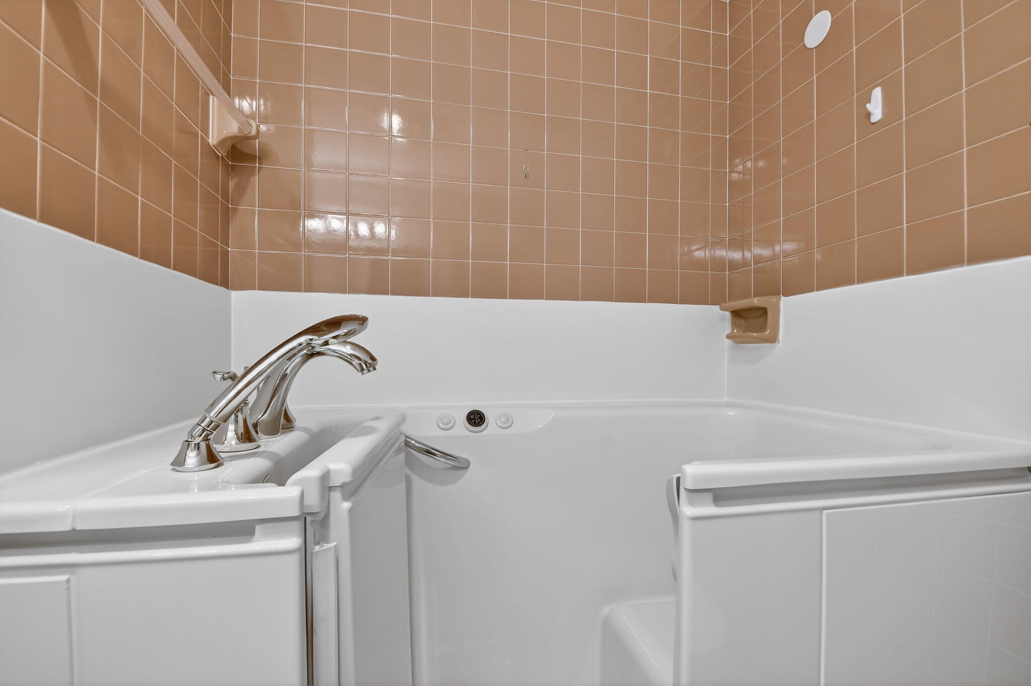 PALM BEACH LEISUREVILLE SEC 10 - Residential