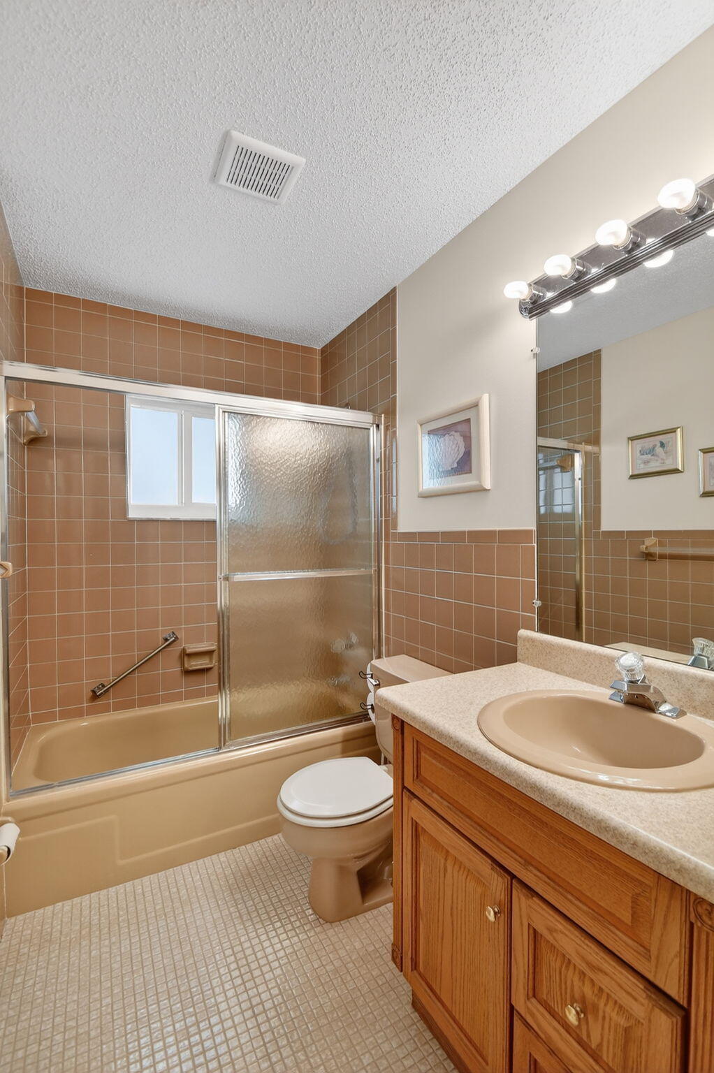 PALM BEACH LEISUREVILLE SEC 10 - Residential