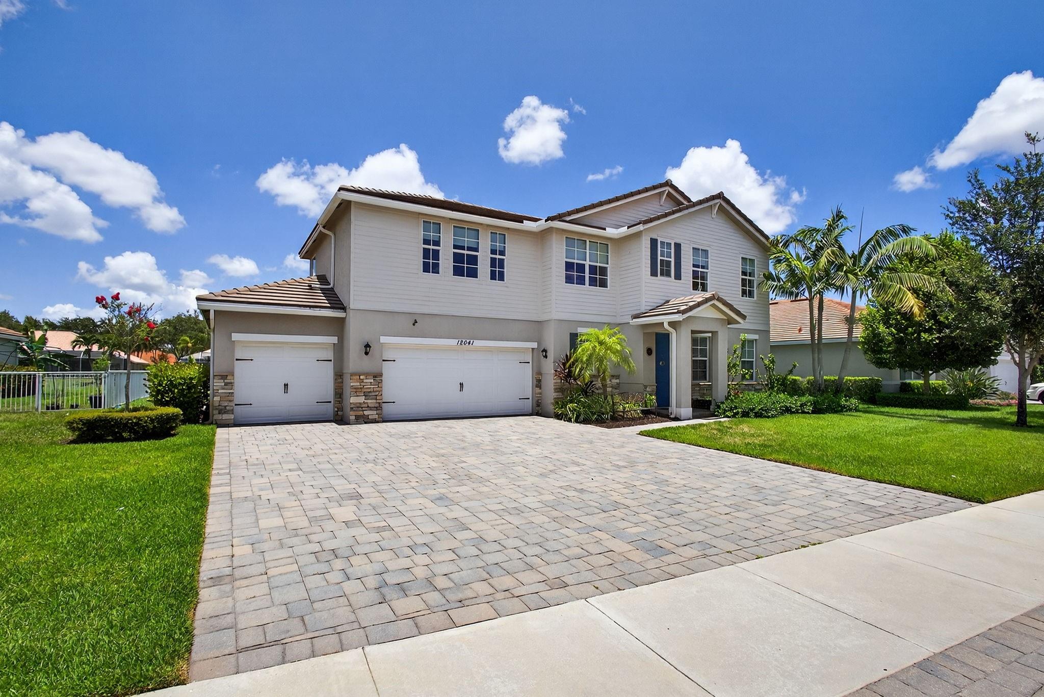 12041 Cypress Key Way