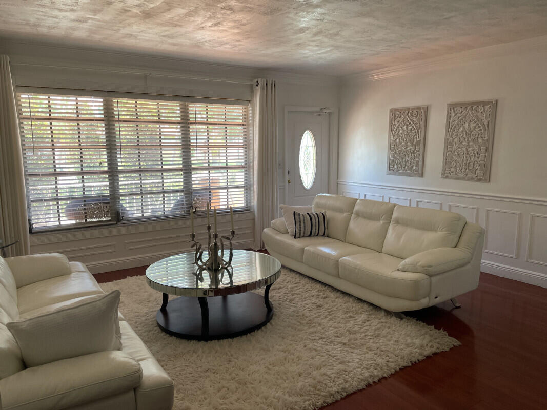 8670 NW 19th Street