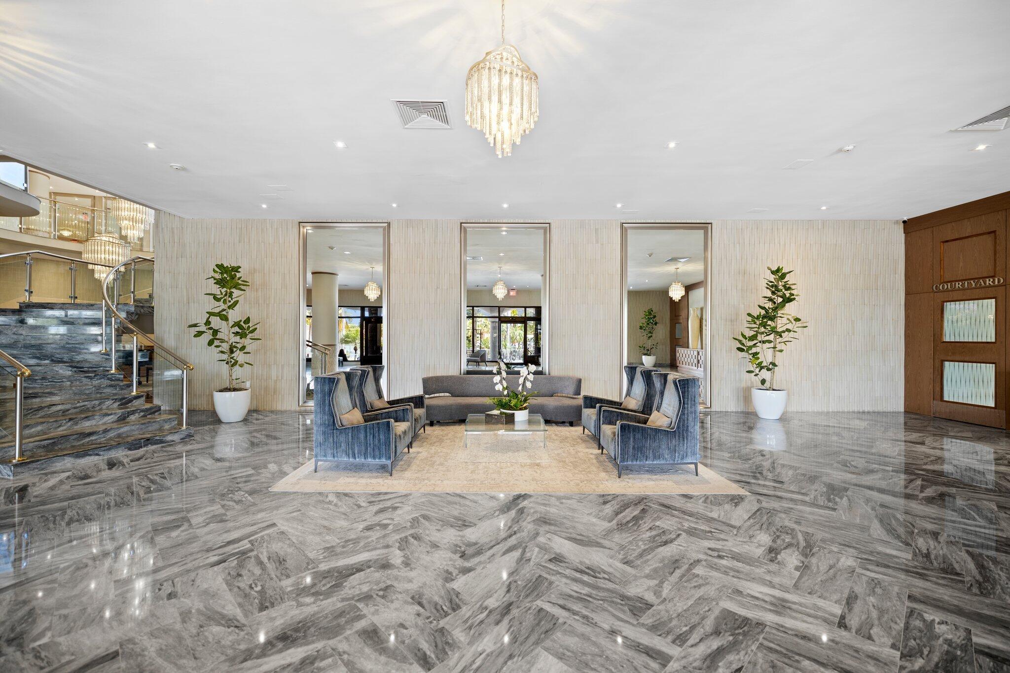 THE CARRIAGE HOUSE CONDO - Residential