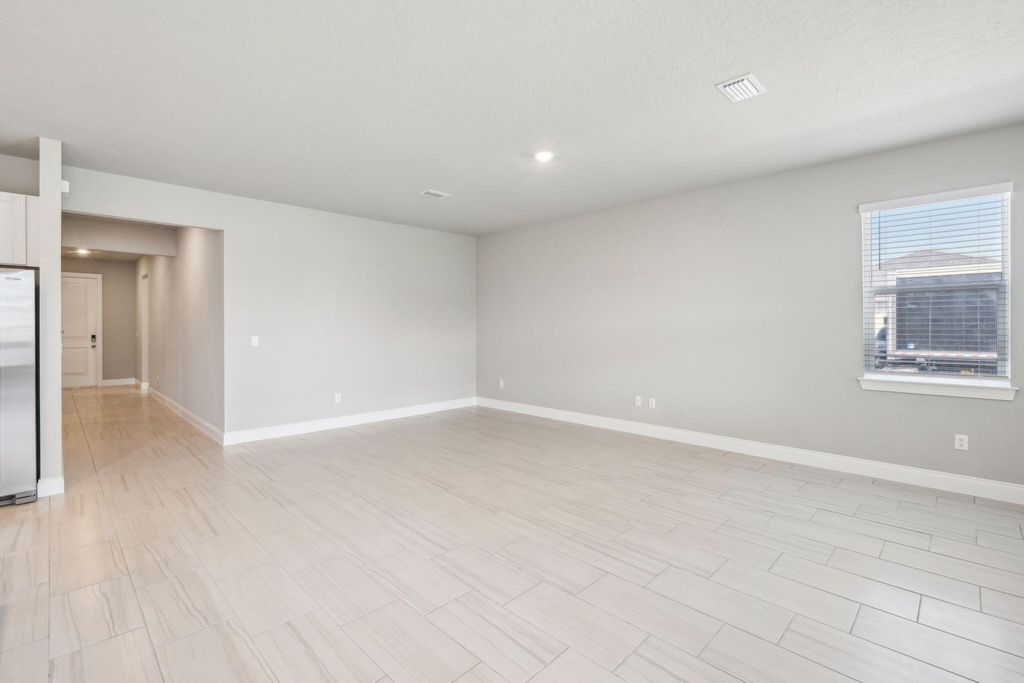 Photo of 6304 NW Cloverdale Avenue, Port Saint Lucie, FL 34987 (MLS # R11120455)