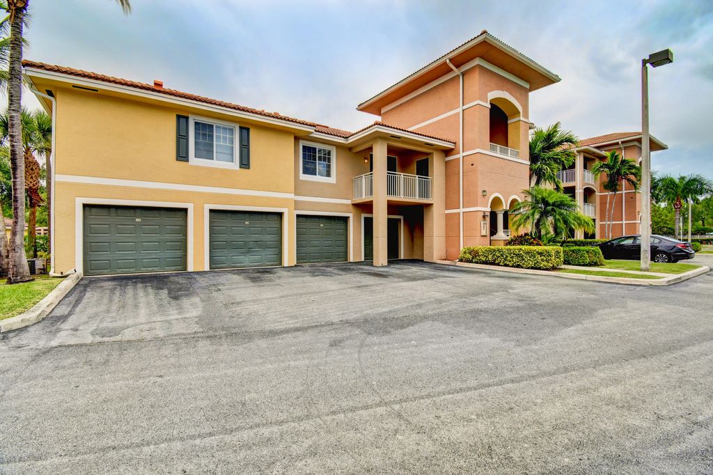 Photo of 6505 Emerald Dunes Drive #201, West Palm Beach, FL 33411 (MLS # B26005241)