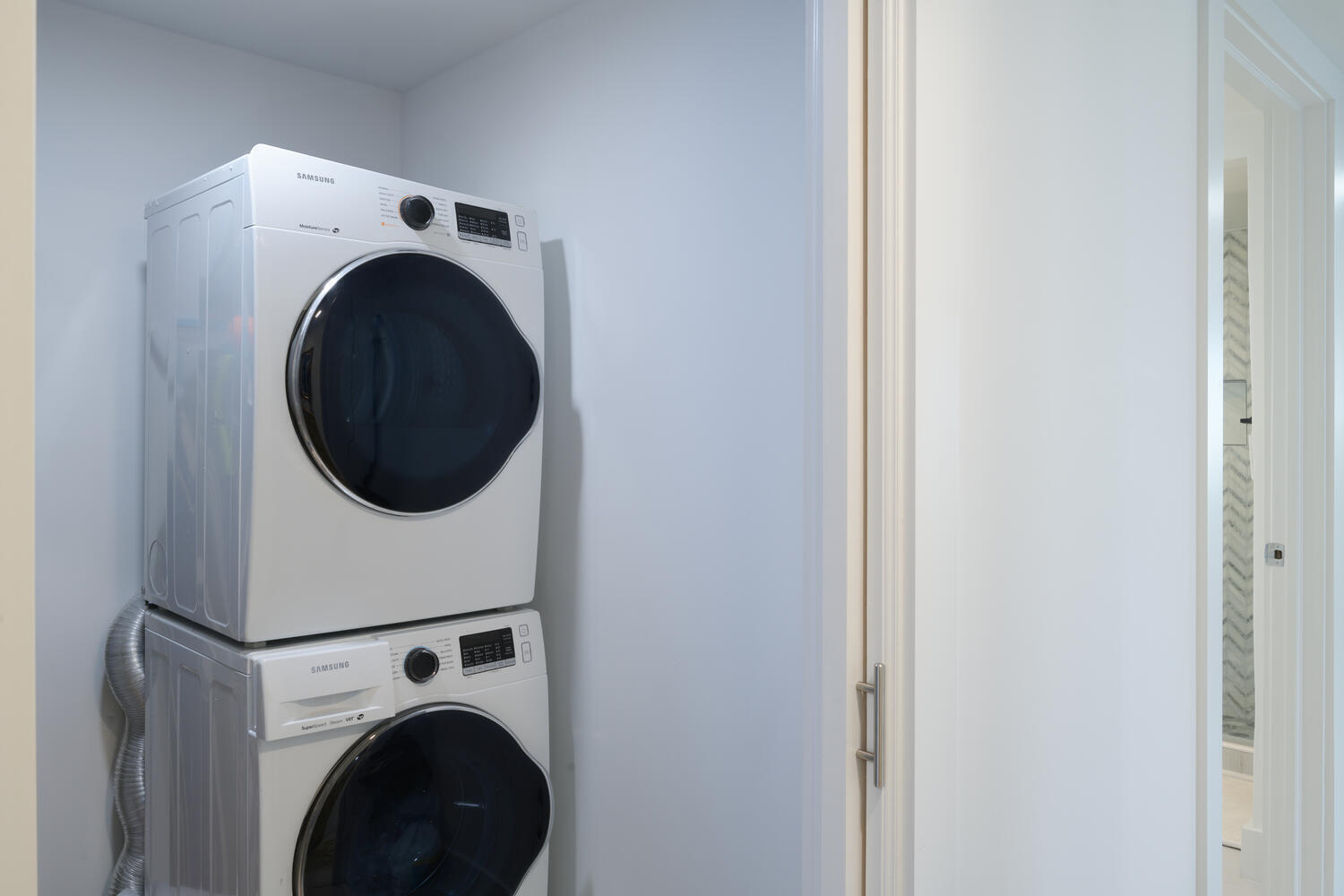 MAYFAIR HOUSE CONDO - Residential Lease