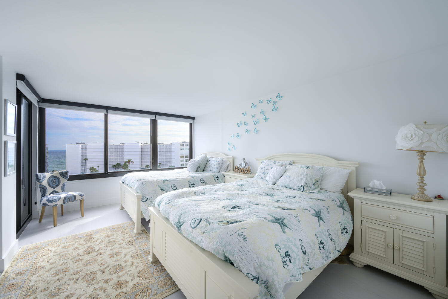 MAYFAIR HOUSE CONDO - Residential Lease