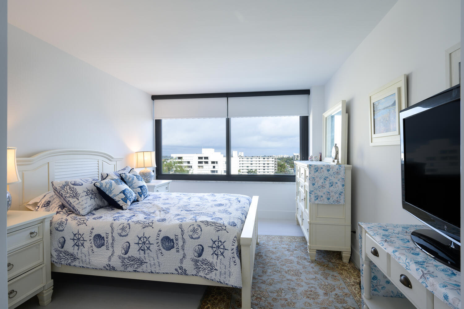 MAYFAIR HOUSE CONDO - Residential Lease