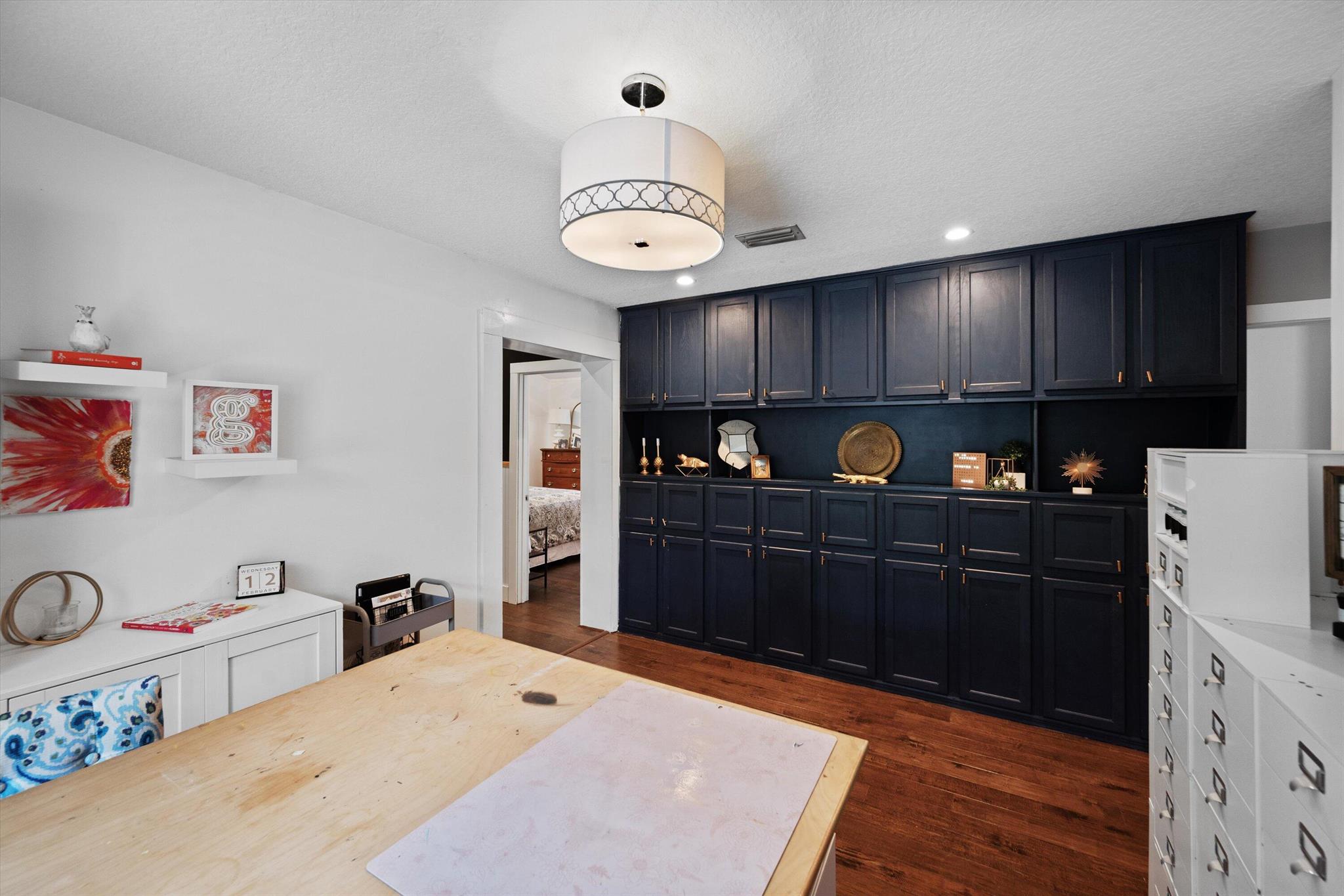 PINES OF WELLINGTON - Residential