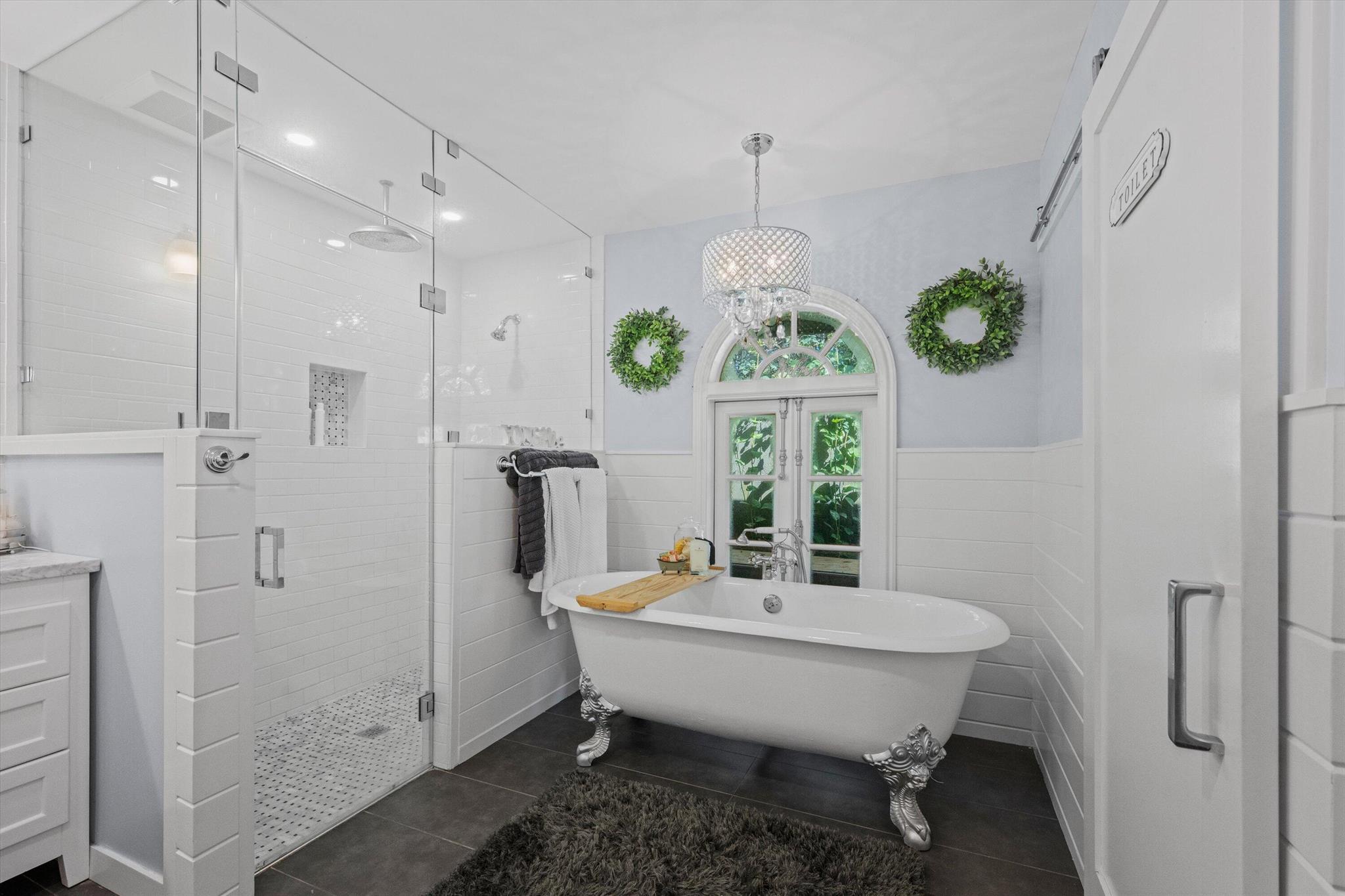 PINES OF WELLINGTON - Residential