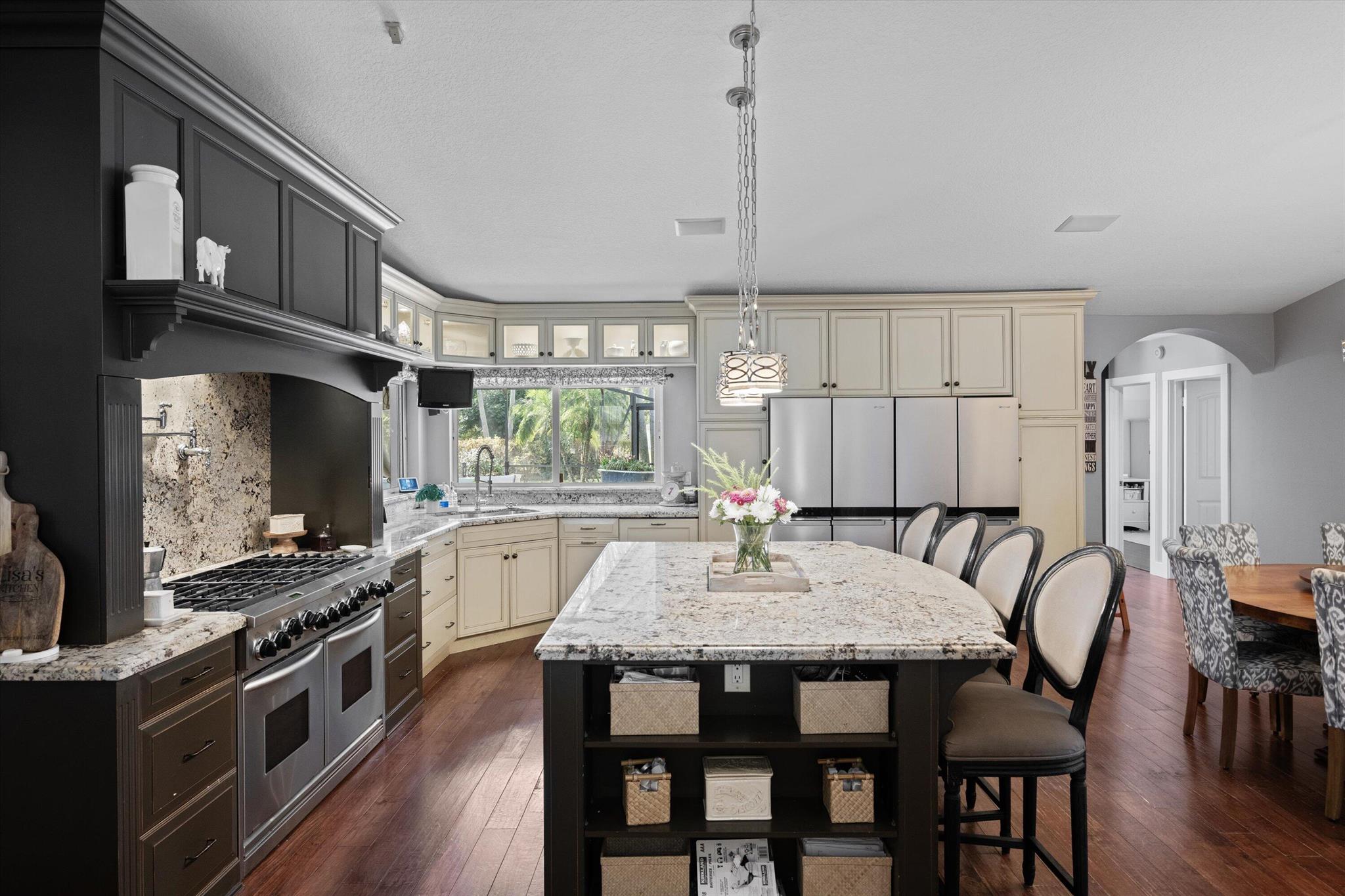 PINES OF WELLINGTON - Residential