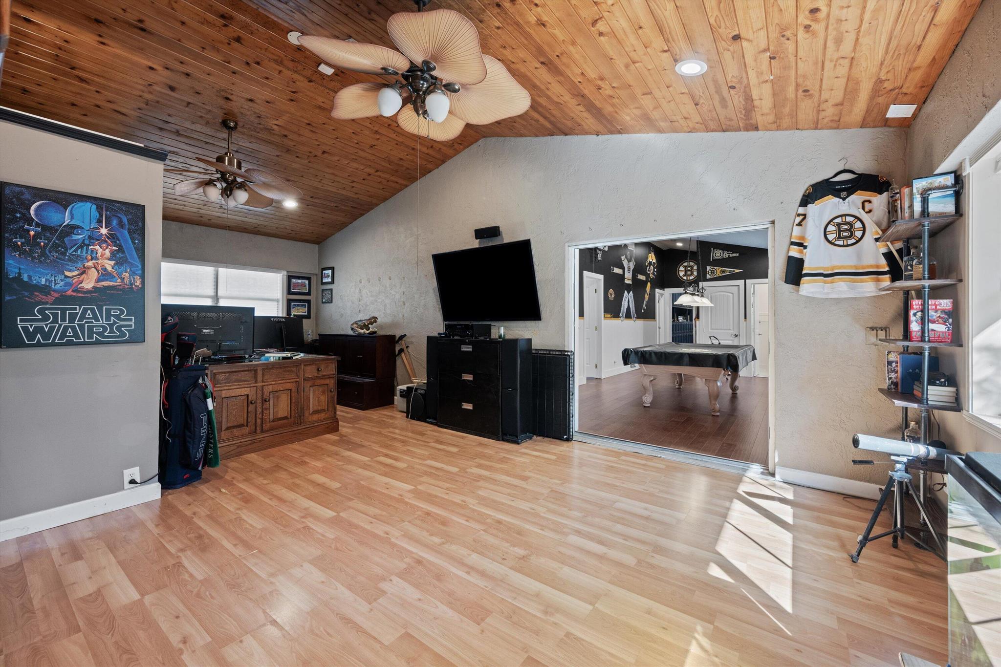 PINES OF WELLINGTON - Residential