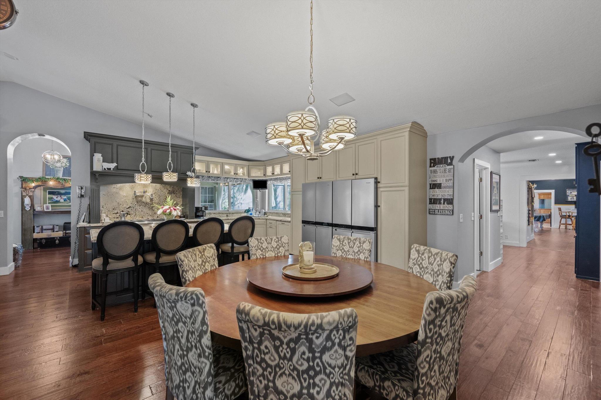 PINES OF WELLINGTON - Residential