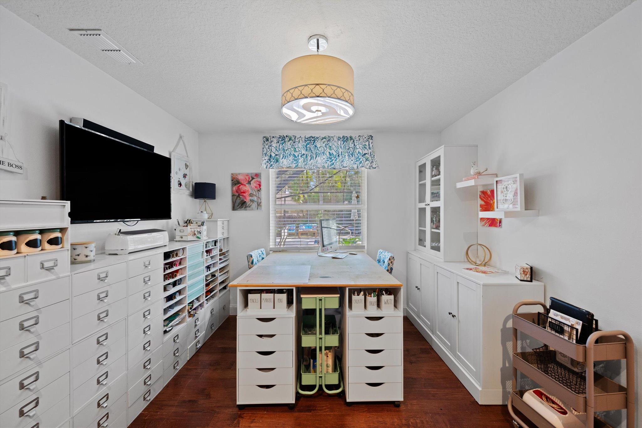 PINES OF WELLINGTON - Residential