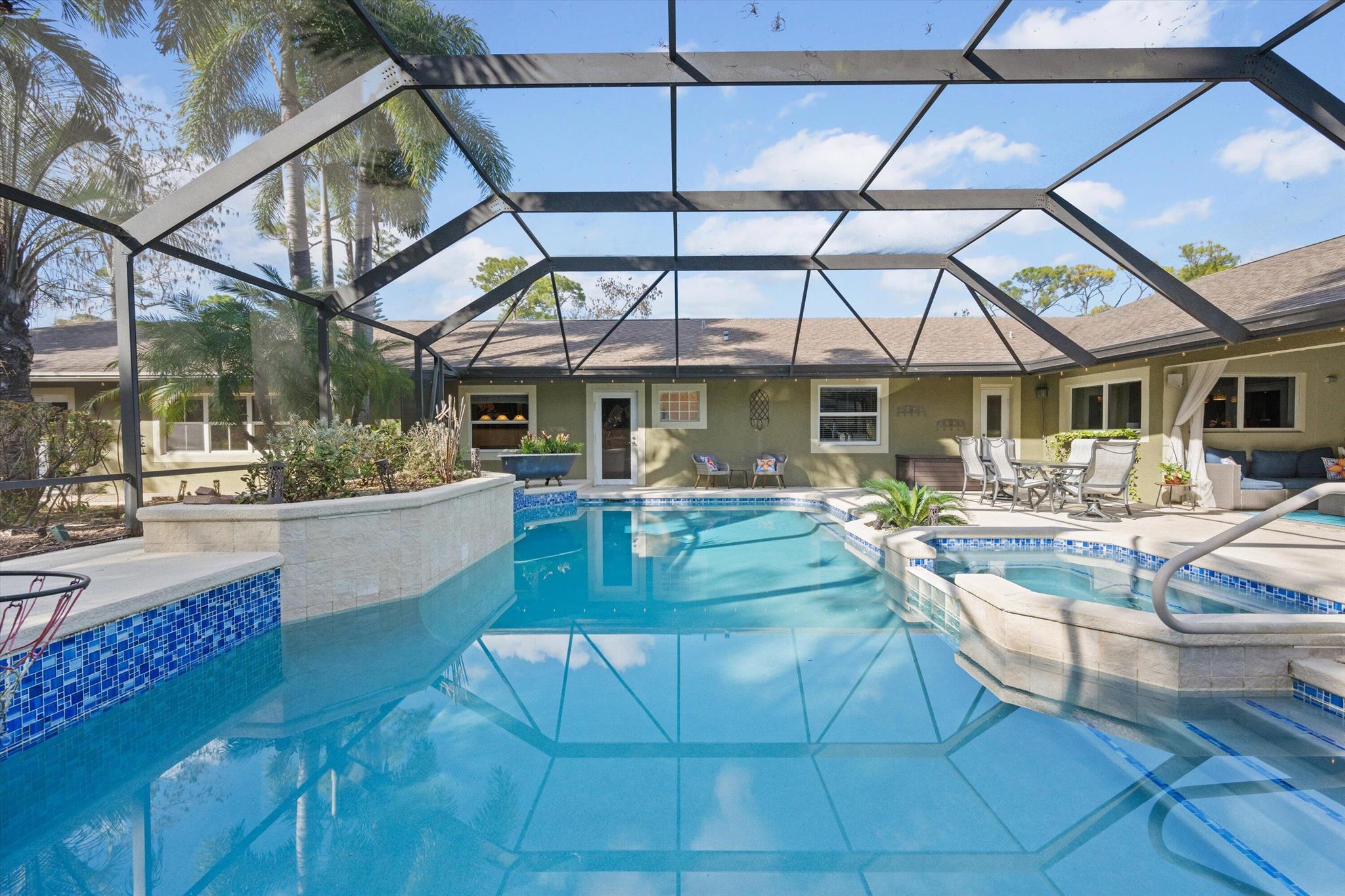 PINES OF WELLINGTON - Residential