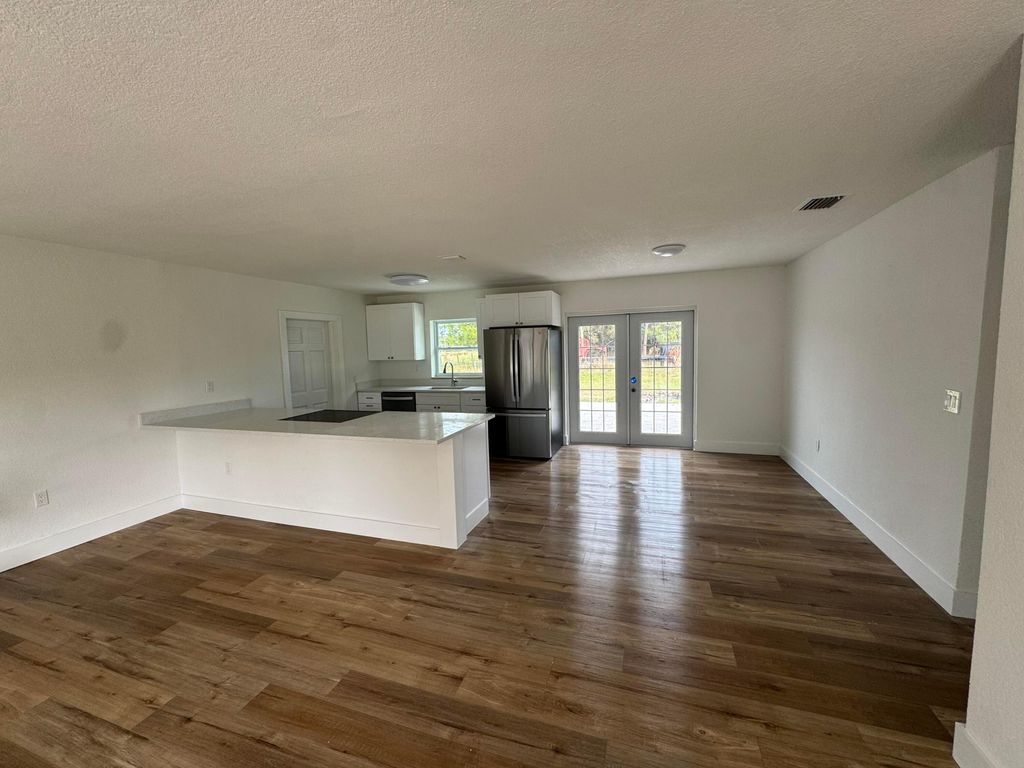 Photo of 5800 Melville Road, Fort Pierce, FL 34982 (MLS # R11154526)