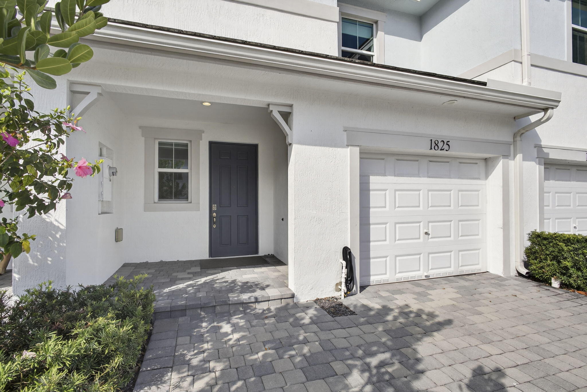 Sandpiper Pointe - Residential