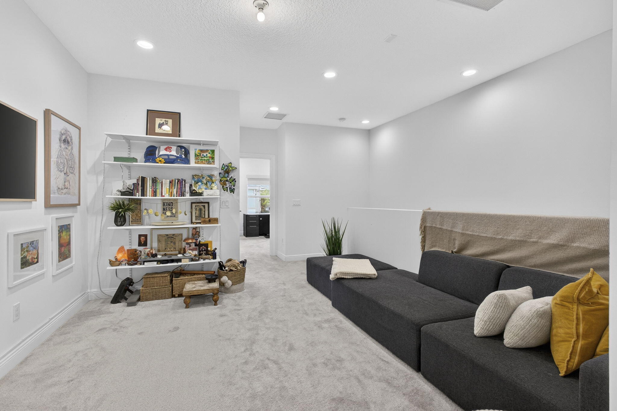 Sandpiper Pointe - Residential