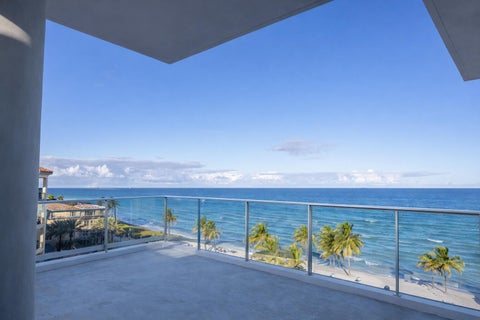 Tiny photo for 3319 N OCEAN Drive #509, Hollywood, FL 33019 (MLS # B26088038)